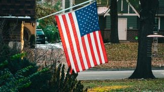 U.S. households have suffered little from recent crypto market declines. (Jonathan Meyer/Pexels)