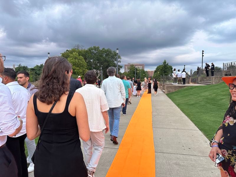 Walk-up to the entrance of the Nashville Parthenon for the BIT GALA party (Bradley Keoun)