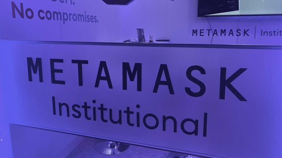 MetaMask Institutional integrates with Fireblocks. (Helene Braun/CoinDesk)