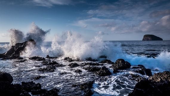 16:9 Swell, liquid (Winkelmann/Pixabay)