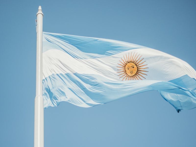 Worldcoin Regulatory Scrutiny Grows as Argentina Opens Investigation