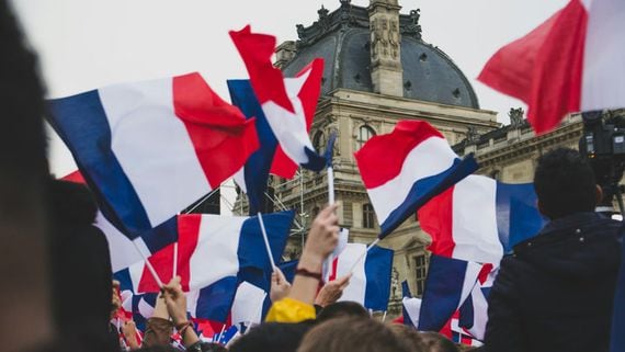 Bitcoin ETF Investors Bought the Dip; France Votes for Hung Parliament