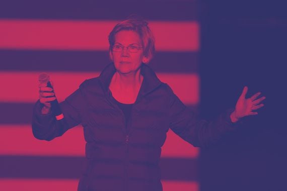 Elizabeth Warren at a campaign rally in California