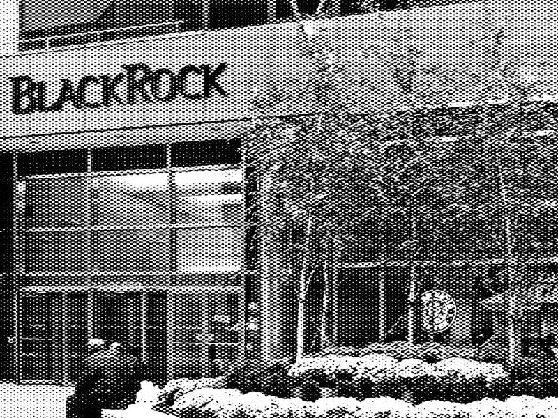 BlackRock Takes the Crown for the Largest Spot Bitcoin ETF From Grayscale