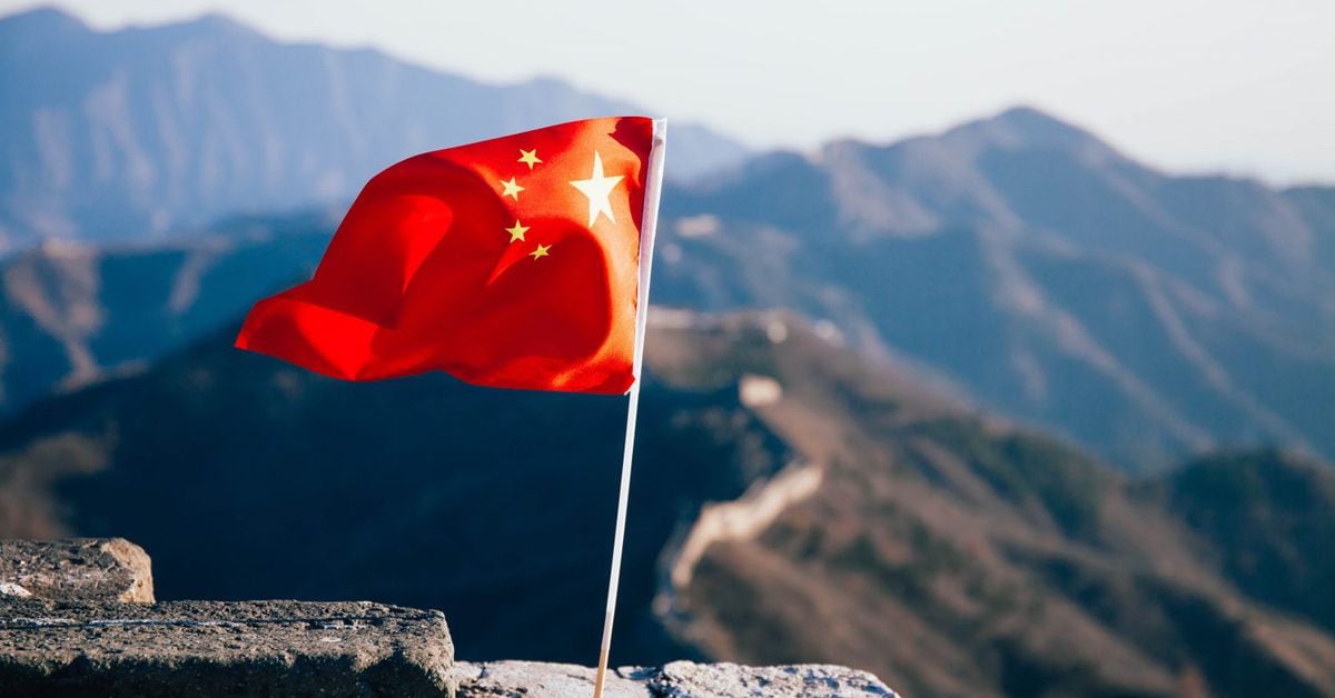 Chinese wall'? Who uses 'Chinese wall'? Well, IBM did, and it actually  means 'firewall' • The Register