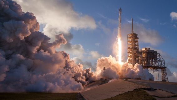 XRP took off while other cryptos flatlined. (SpaceX/Unsplash)