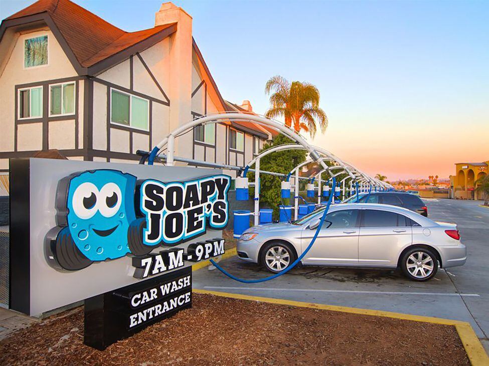 Hey San Diego baseball fans! ⚾⭐ Super Star Car Wash, the