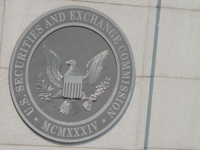 Crypto Backers B. Riley and Nomura Entangled in SEC Probe: Bloomberg