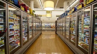 albertsons_supermarket_shutterstock